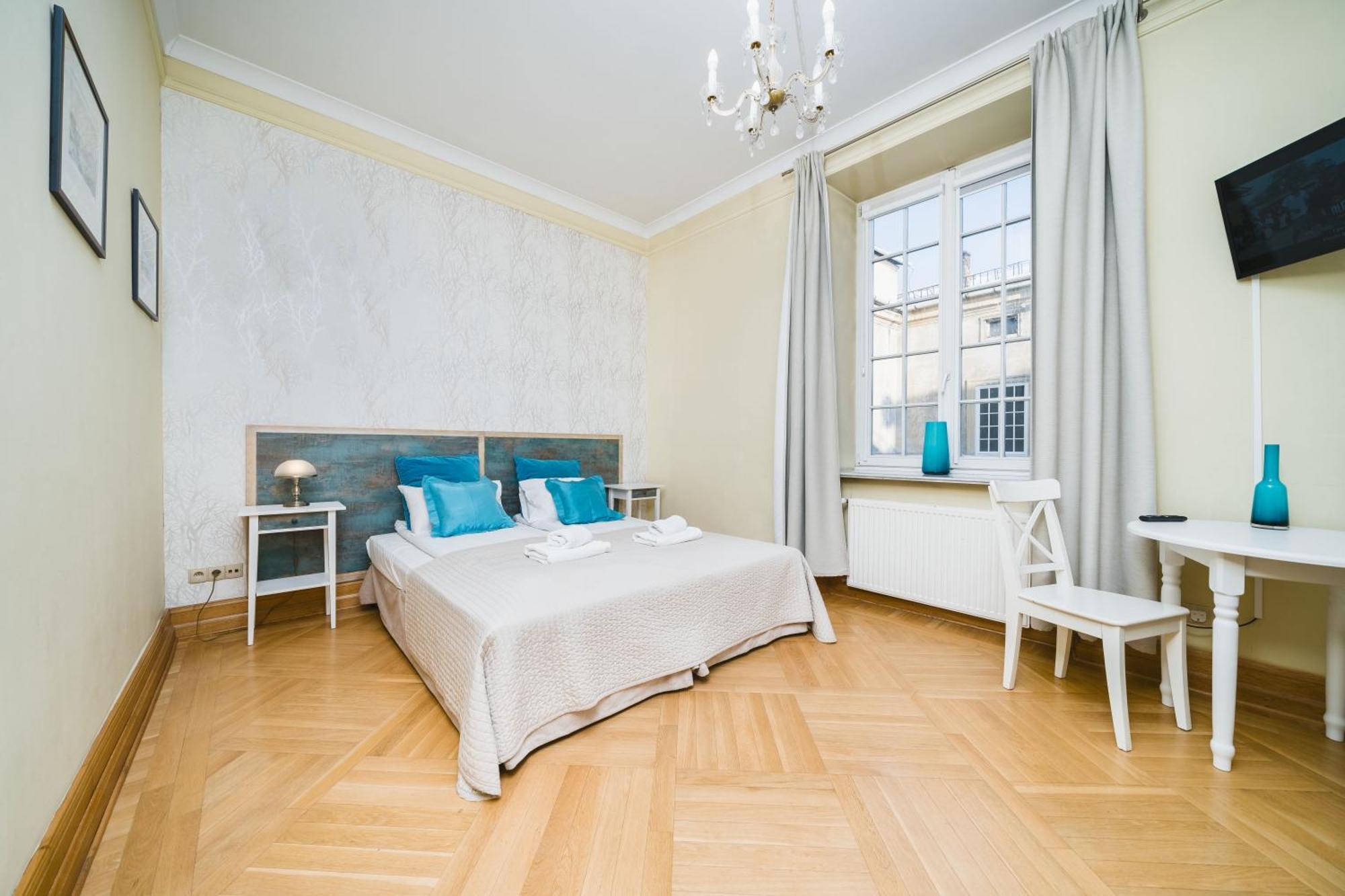 Apartamenty W Palacu Pod Baranami Krakkó Kültér fotó